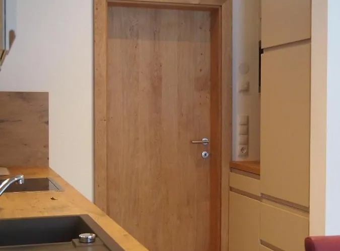 Appartementhaus Resch * 埃本因蓬高